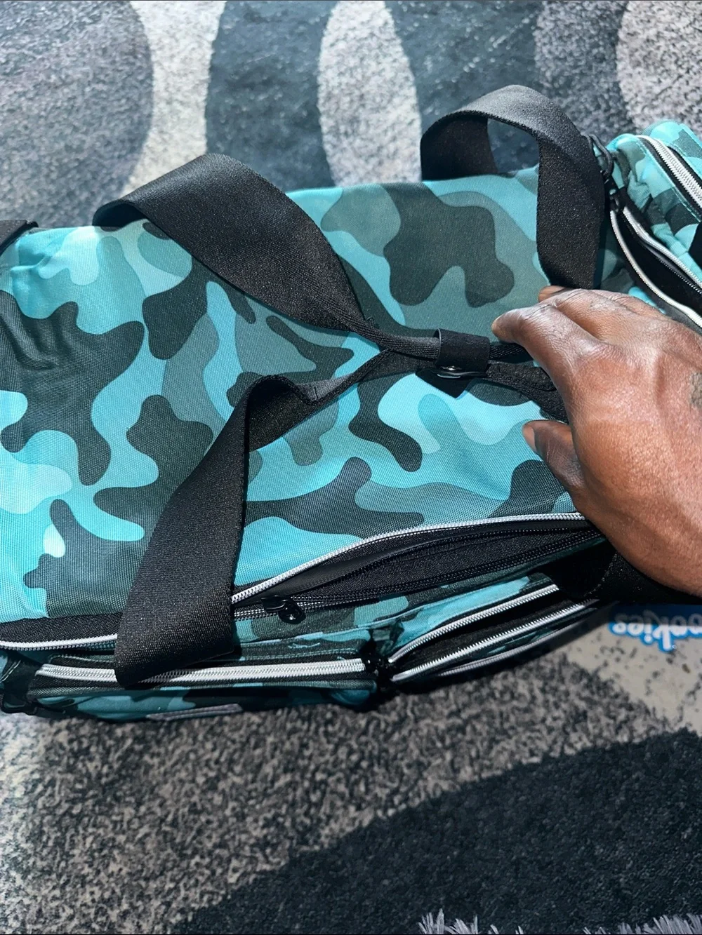 Cookies Men’s Camo Duffle Bag – Teal Blue
